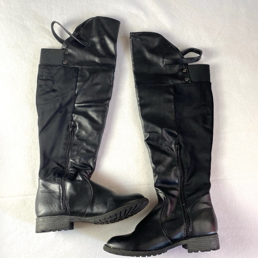 Black Knee-High Riding Boots Women Size 7.5 wide calf Skid proof Comfort Flat